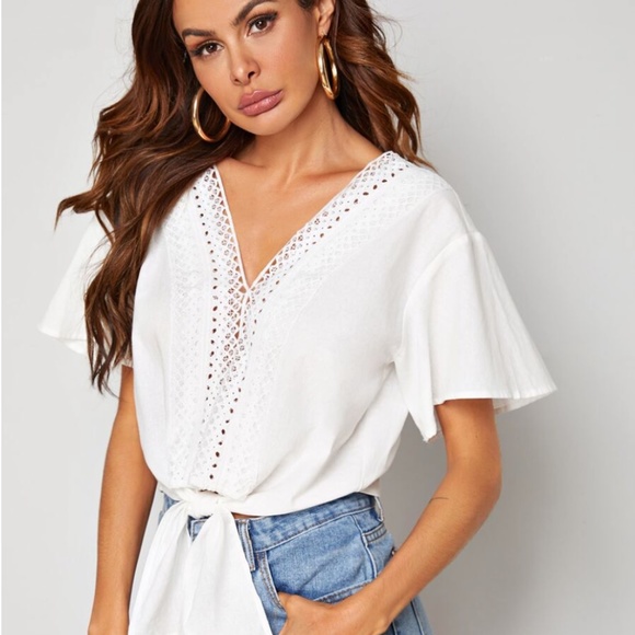 SHEIN Drop Shoulder Guipure Lace Trim Knot Hem Top - Picture 7 of 14